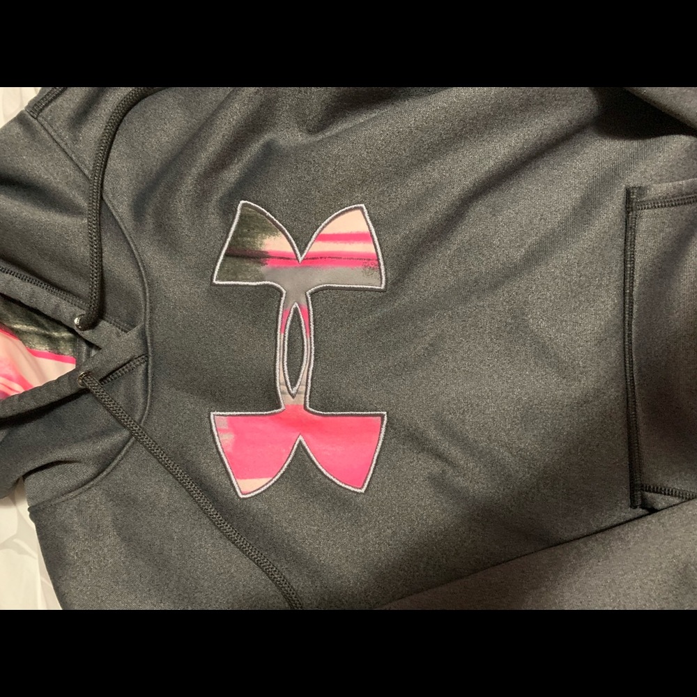 Under Armour Hoodie
